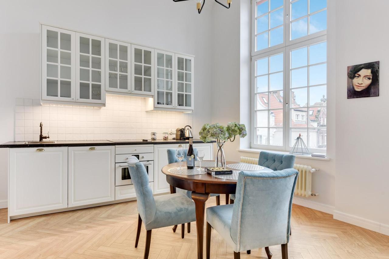 Navy Group - Apartamenty Dluga 35 Gdańsk Extérieur photo